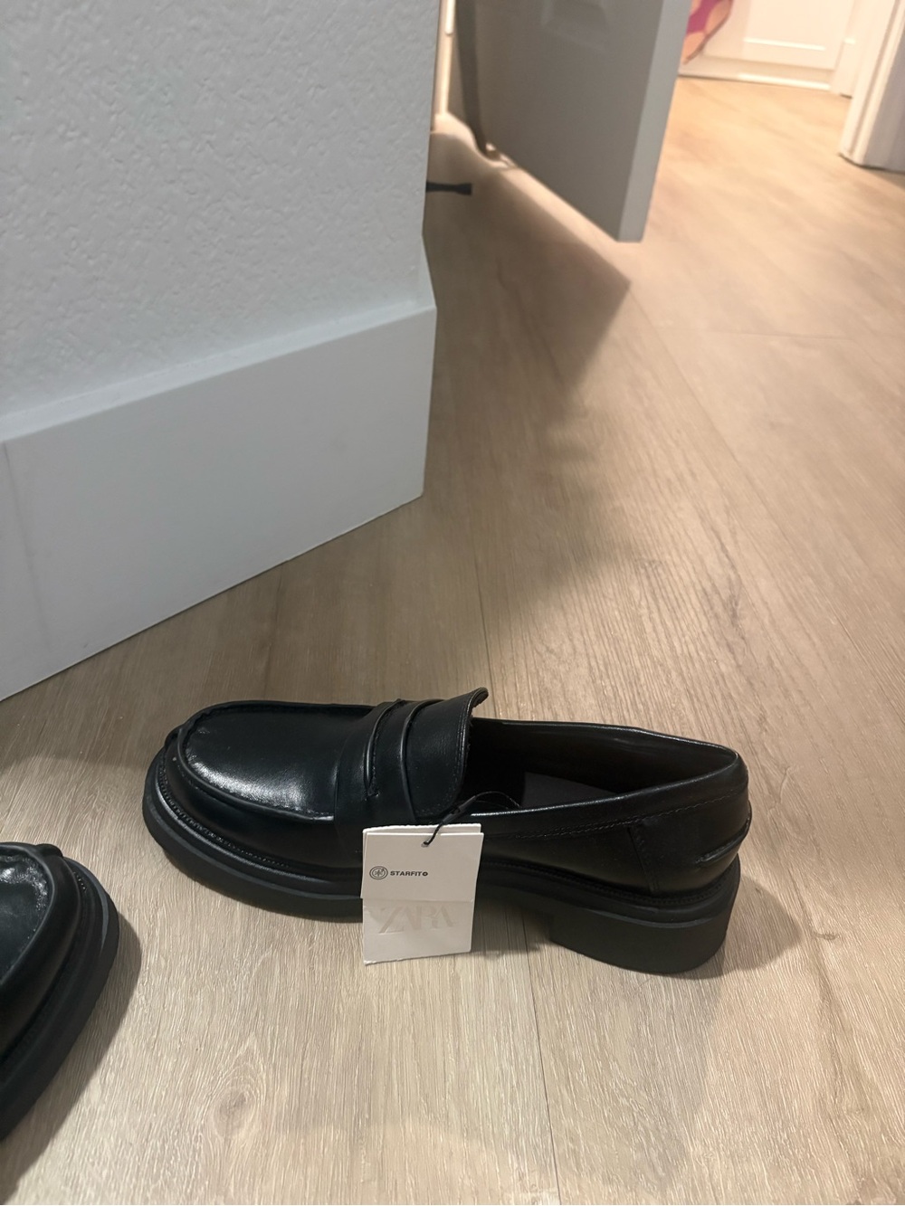 Zara Men’s Black Leather Penny Loafers with Tag